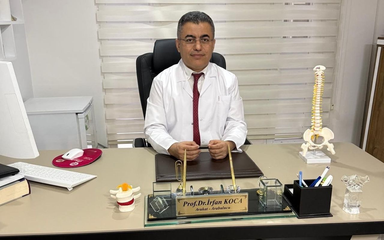 FİZİKSEL TIP VE REHABİLİTASYON UZMANI PROF. DR. İRFAN KOCA, OMURGA TEDAVİSİNDE ERKEN TANI VE...