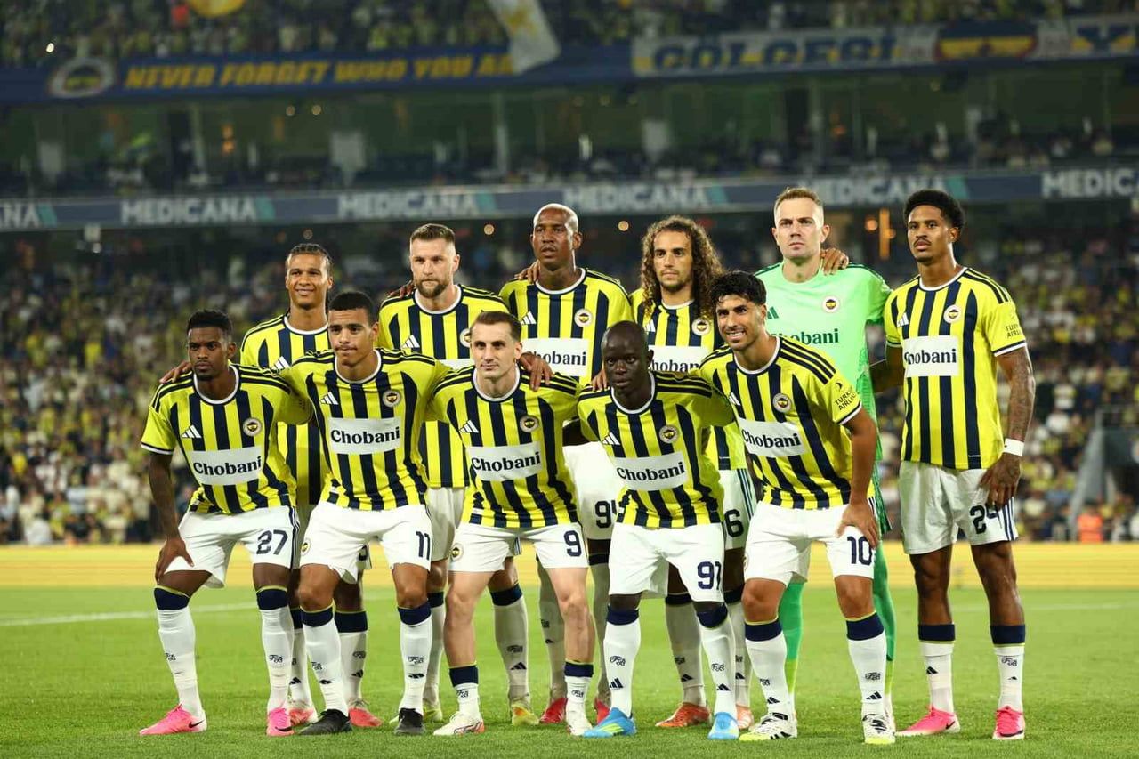 FENERBAHÇE TEKNİK DİREKTÖRÜ İSMAİL KARTAL, STURM GRAZ KARŞISINDA N'GOLO KANTE VE MASON GREENWOOD'A...