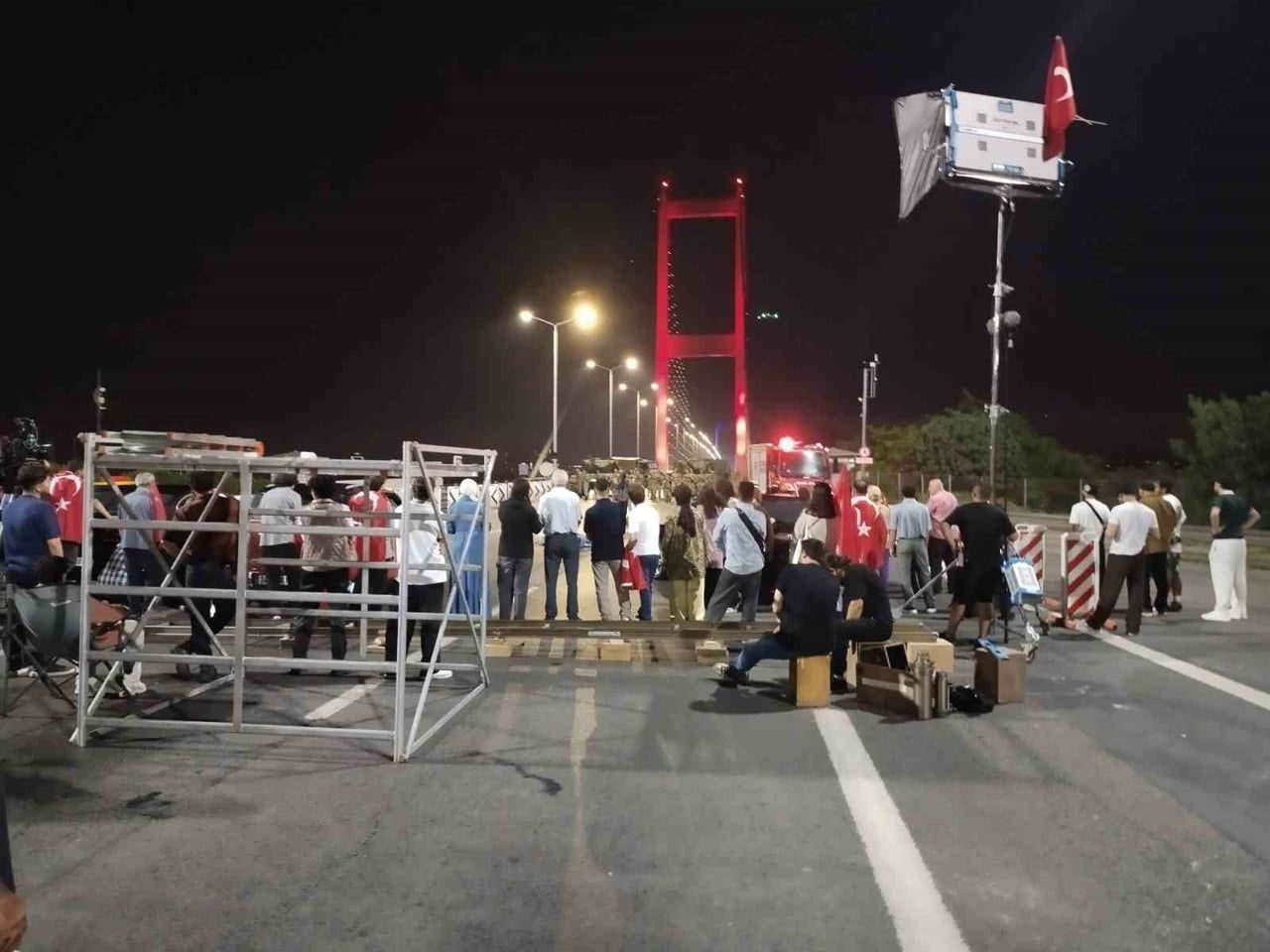 15 TEMMUZ ŞEHİTLER KÖPRÜSÜ "ASIRLIK GECE" FİLMİNİN ÇEKİMLERİ KAPSAMINDA GECE SAATLERİNDE ANADOLU...