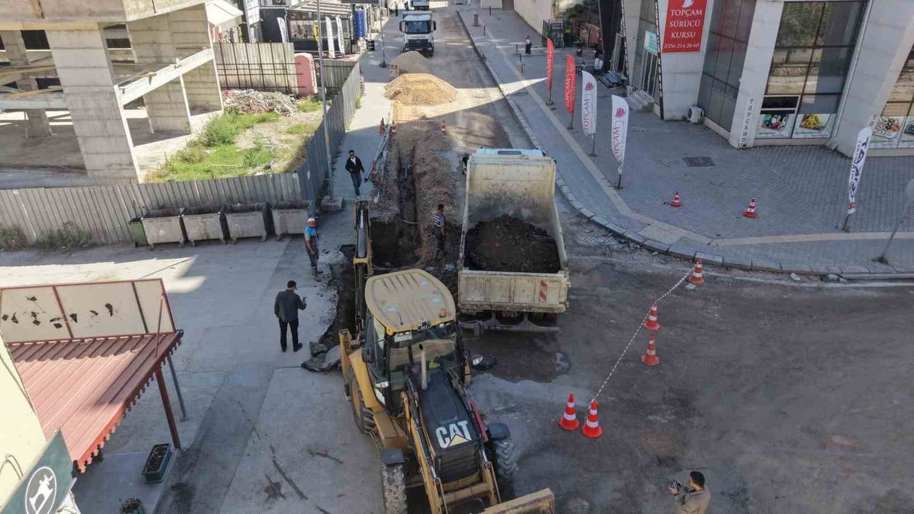 TOKAT BELEDİYESİ, YEŞİLIRMAK MAHALLESİ SITKI ULAŞOĞLU CADDESİ VE ÇEVRESİNDE İÇME SUYU VE YAĞMUR...