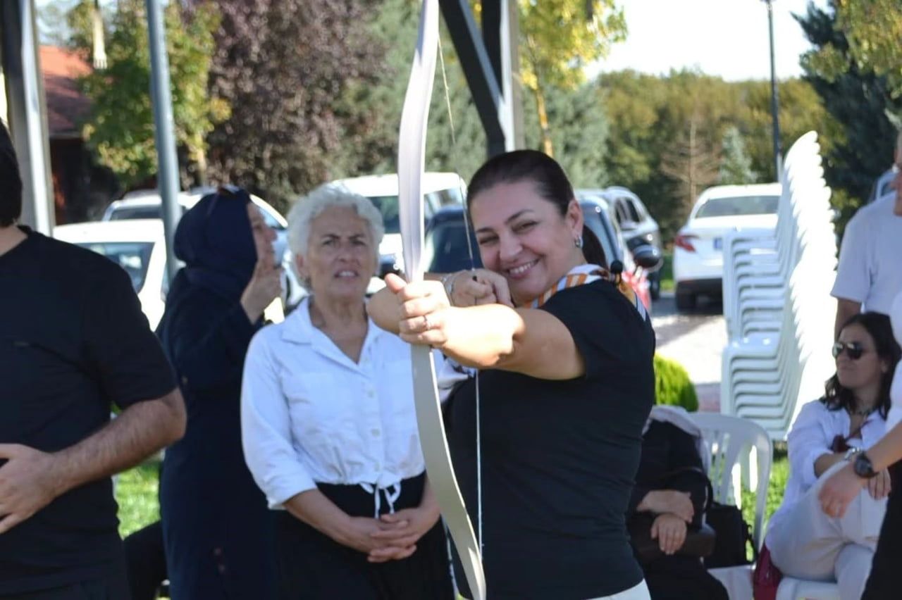 KEMAHLI KADINLAR GELENEKSEL OKÇULUK TURNUVASI TAMAMLANDI
