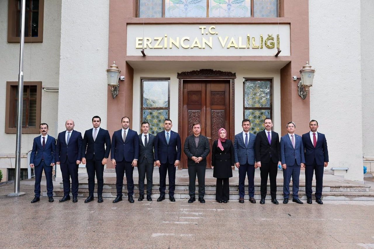 ERZİNCAN VALİSİ HAMZA AYDOĞDU BAŞKANLIĞINDA VALİ YARDIMCILARI VE KAYMAKAMLARIN KATILIMIYLA...