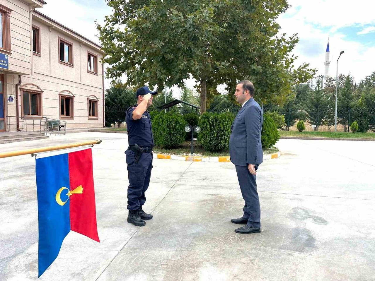 YÜZBAŞI RÜTBESİNE YÜKSELEN OSMANELİ İLÇE JANDARMA KOMUTANI SOY’A BAŞARI DİLEĞİ