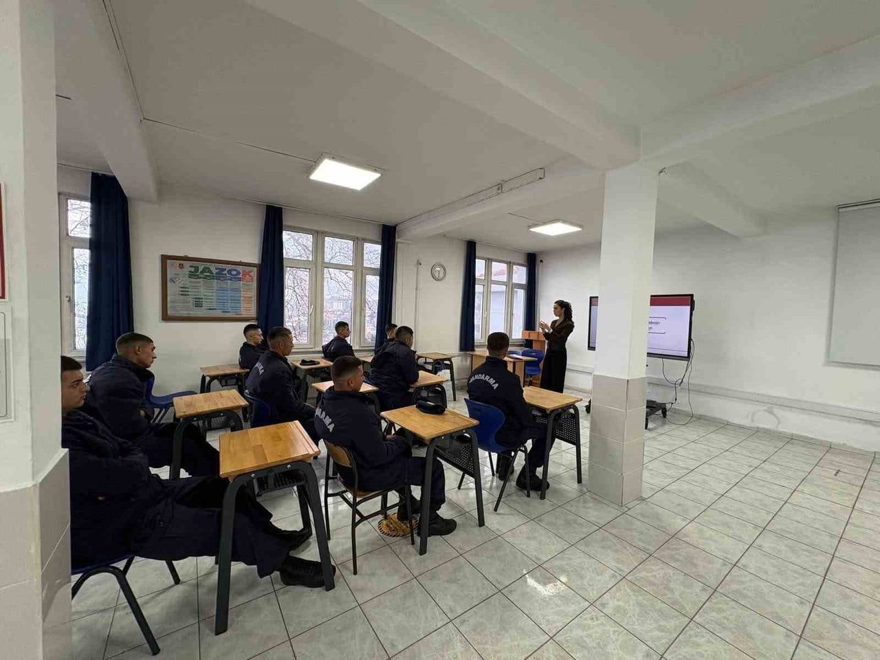 JANDARMA PERSONELİNE KADINA ŞİDDETLE MÜCADELE EĞİTİMİ