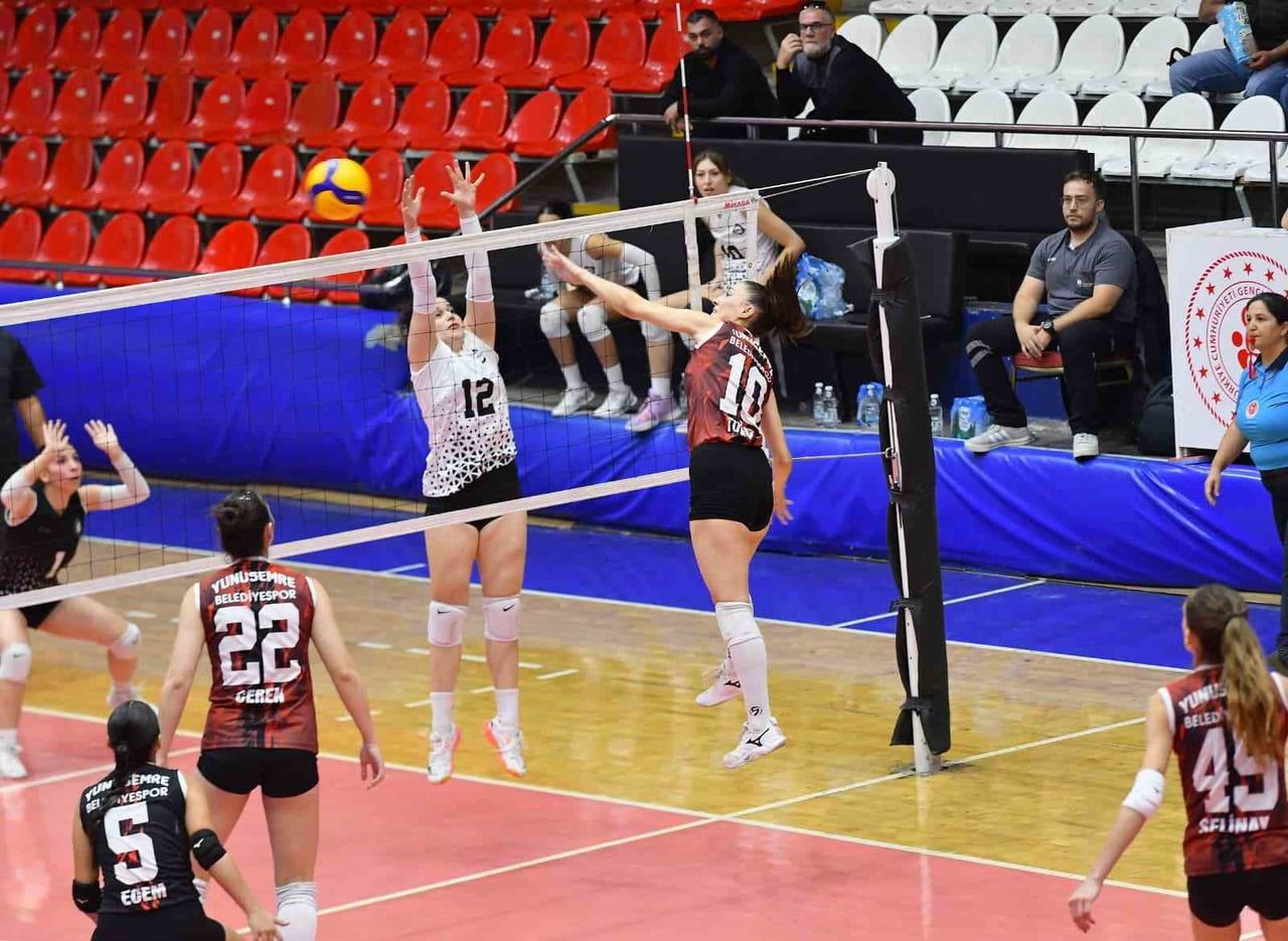 YUNUSEMRE BELEDİYESPOR KADIN VOLEYBOL TAKIMI, VOLEYBOL 2. LİG’İN 6. HAFTASINDA SAHASINDA KONUK...