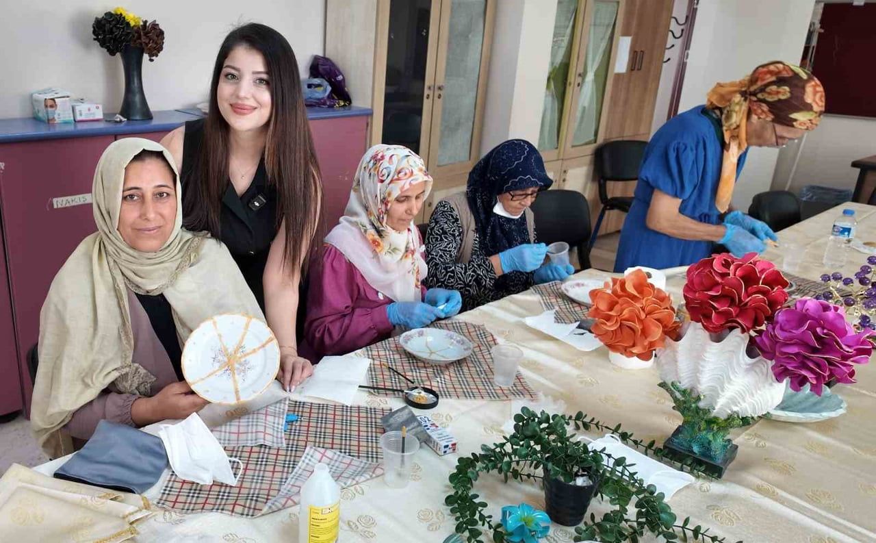 AKDENİZ BELEDİYESİ TARAFINDAN, AKDENİZ KAYMAKAMLIĞI BÜNYESİNDE FAALİYET GÖSTEREN ÖZGÜRLÜK...