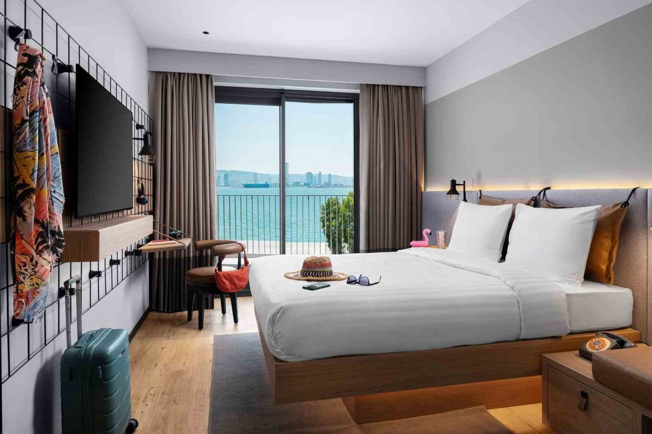 MARRİOTT INTERNATİONAL’IN LİFESTYLE MARKASI MOXY HOTELS, RÖNESANS’IN İZMİR KIYISINDA HAYATA...
