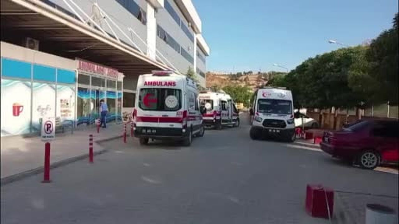 İşçiler sipariş verdiği yemekten zehirlendi