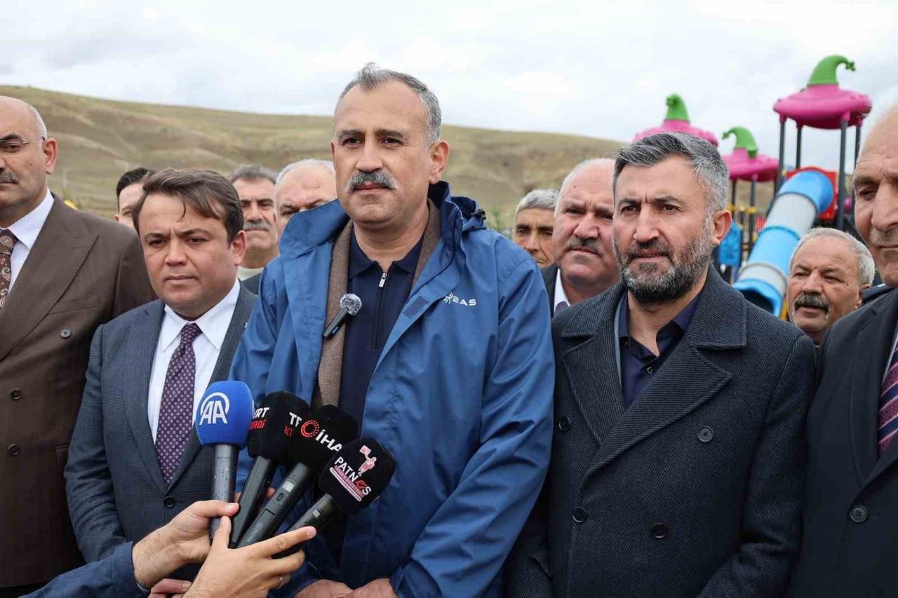 ELEŞKİRT’TE 40 DEKARLIK GÜNEYKAYA MESİRE ALANI HİZMETE AÇILDI