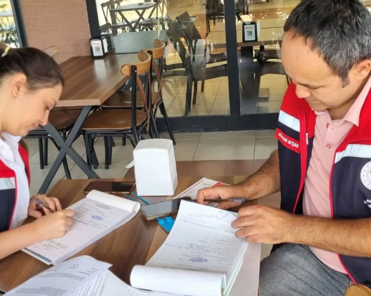 BOLU’DA İL TARIM VE ORMAN MÜDÜRLÜĞÜ EKİPLERİ, TOPLU TÜKETİM İŞLETLERİNDE KULLANILAN KIZARTMA...