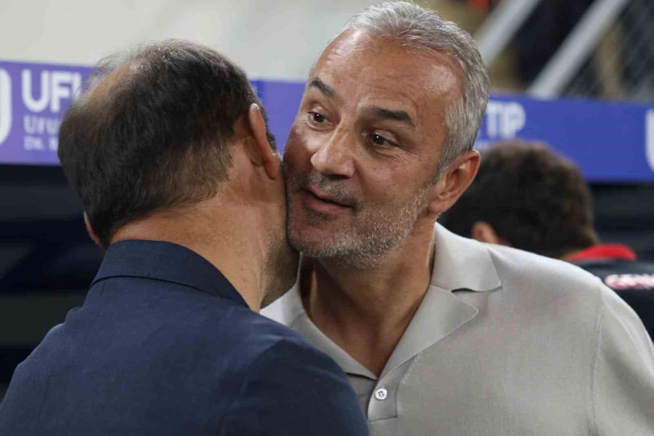 TRENDYOL SÜPER LİG'İN 1. HAFTASINDA GENÇLERBİRLİĞİ, FENERBAHÇE'Yİ SAHASINDA AĞIRLIYOR. MÜSABAKANIN...