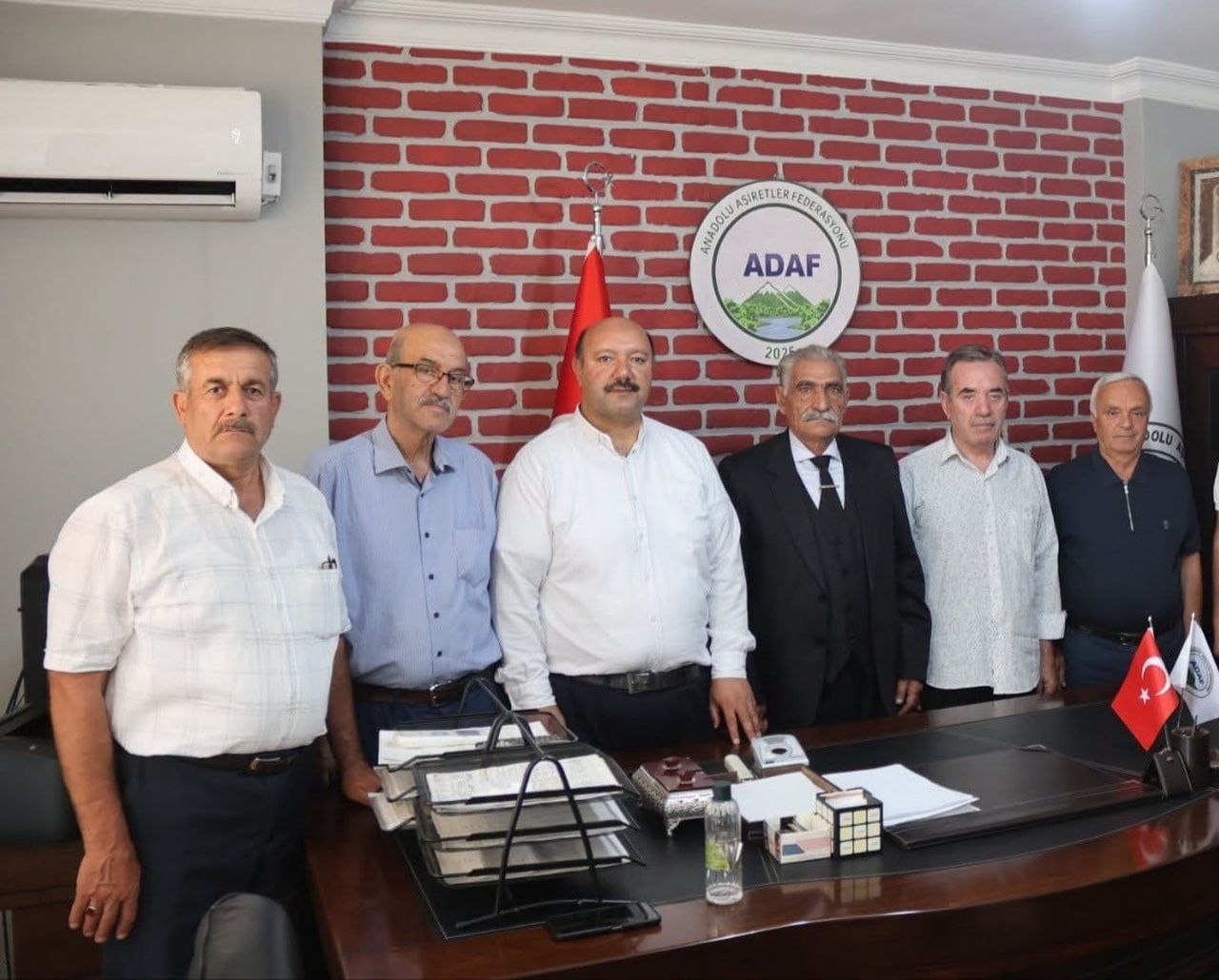 ANADOLU AŞİRETLER FEDERASYONU GENEL BAŞKANI FERHAT ARMAĞAN, FEDERASYON ADINA YAPTIĞI AÇIKLAMADA...