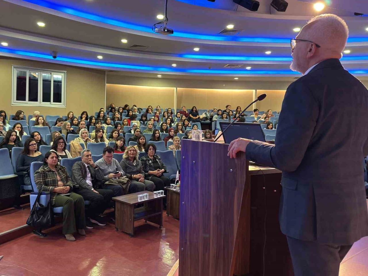 ESKİŞEHİR'DE İL SAĞLIK MÜDÜRLÜĞÜ İLE ESKİŞEHİR OSMANGAZİ ÜNİVERSİTESİ (ESOGÜ) İŞ BİRLİĞİNDE...