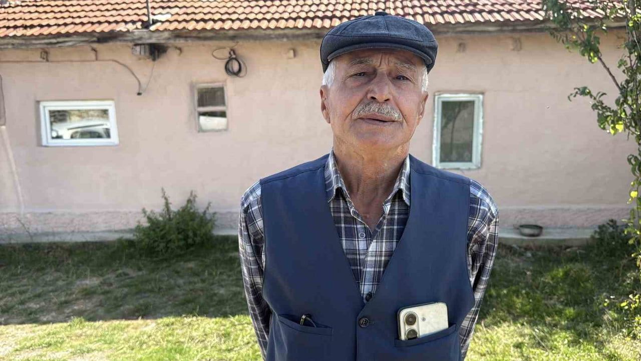 KARADERE MAHALLE MUHTARI MUZAFFER ÖZTUNA