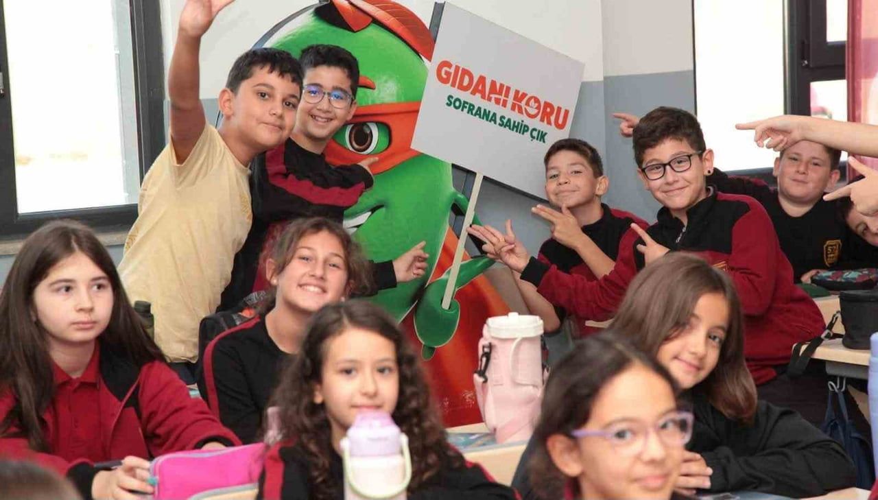 ÇANAKKALE’DE ÖĞRENCİLERE 29 EYLÜL ULUSLARARASI GIDA KAYBI VE İSRAFI FARKINDALIK GÜNÜ NEDENİYLE...