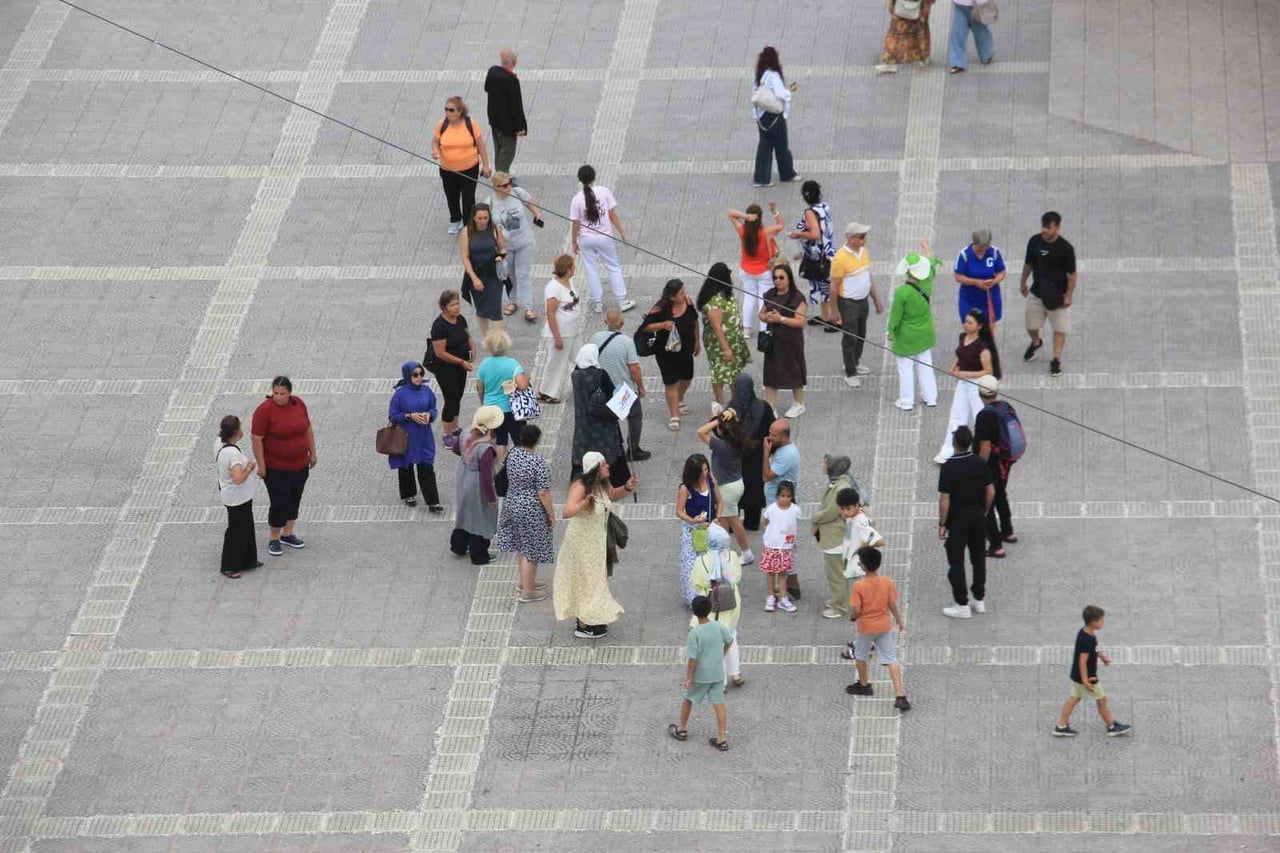 SAMSUN'DA OCAK-MAYIS DÖNEMİNDE KONAKLAYAN TURİTLERİN SAYISI GEÇEN YILIN AYNI DÖNEMİNE GÖRE YÜZDE...