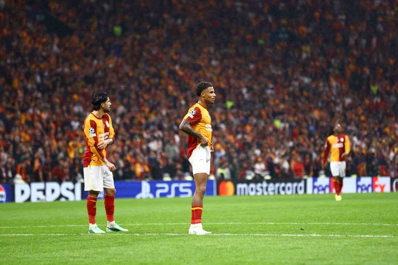 GALATASARAY, BARCELONA MAÇIYLA UEFA ŞAMPİYONLAR LİGİ’NDE BU SEZON 2. MAĞLUBİYETİNİ ALDI.