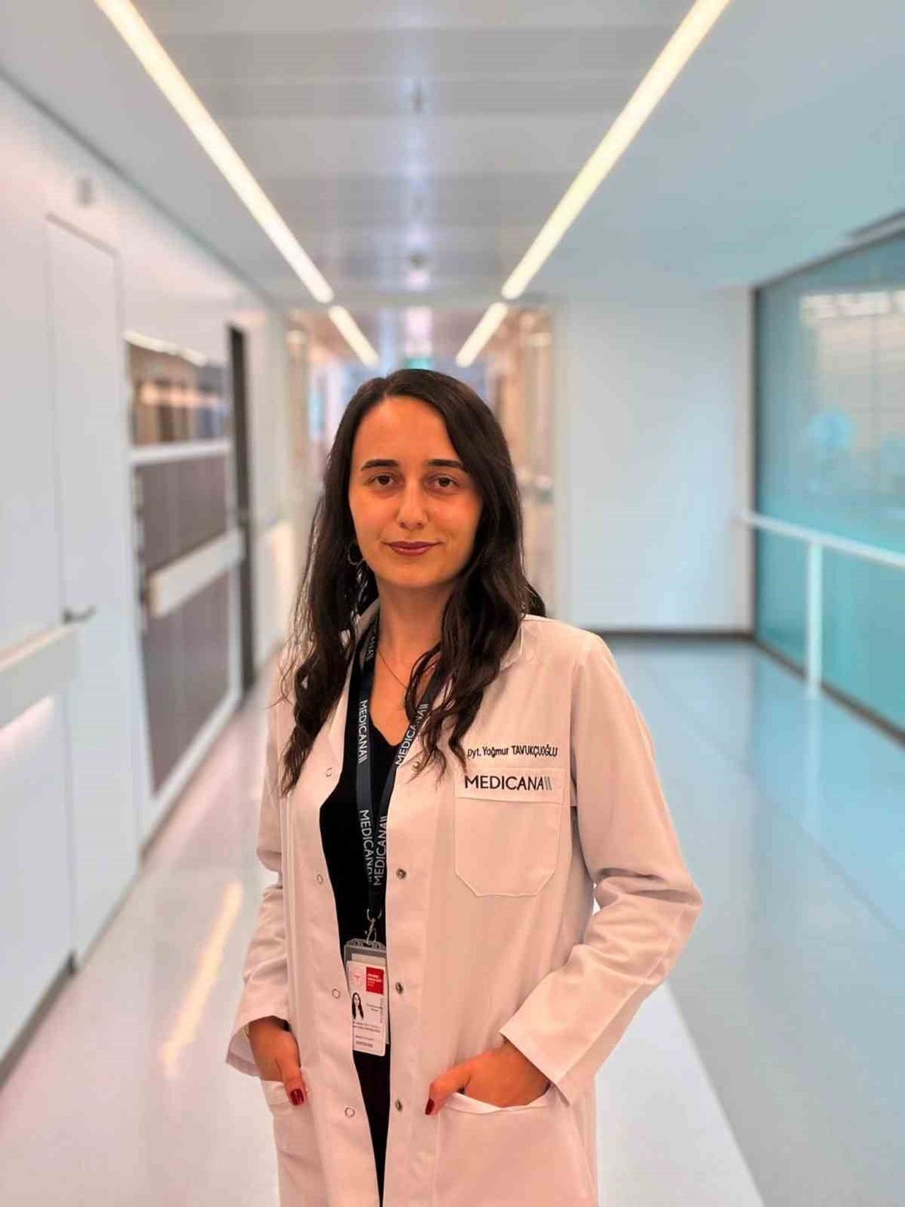 BESLENME VE DİYETETİK UZMANI DYT. YAĞMUR TAVUKÇUOĞLU