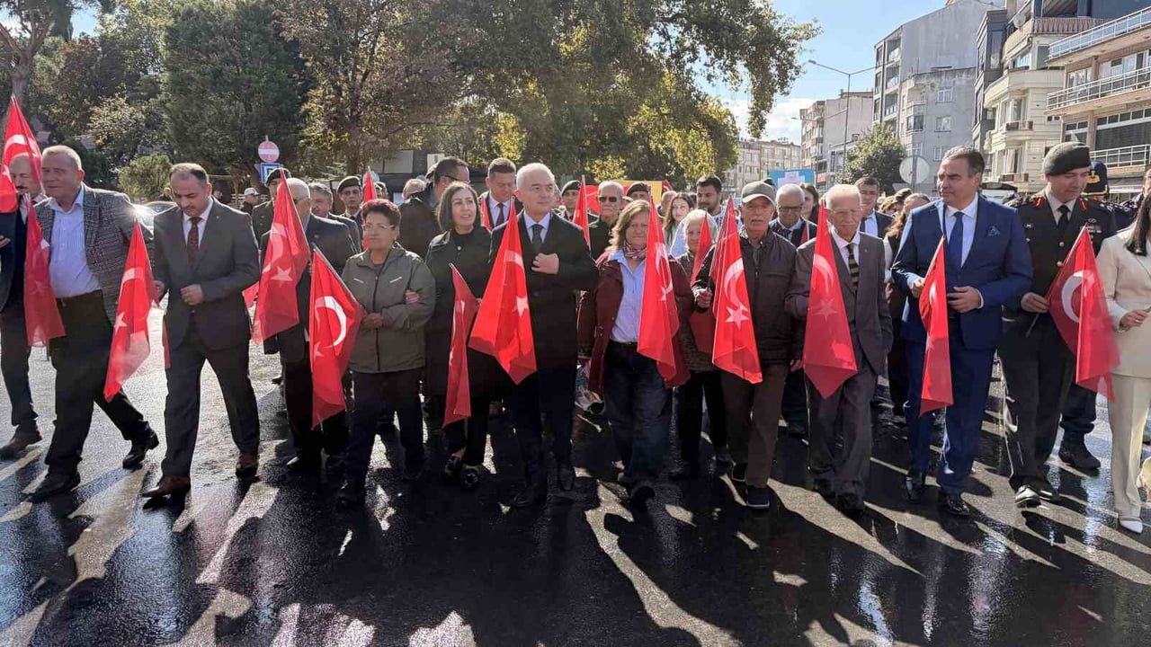 KIRKLARELİ’NDE 1 EKİM DÜNYA YAŞLILAR GÜNÜ KAPSAMINDA, SAĞLIKLI VE AKTİF YAŞLANMAYA YÖNELİK...