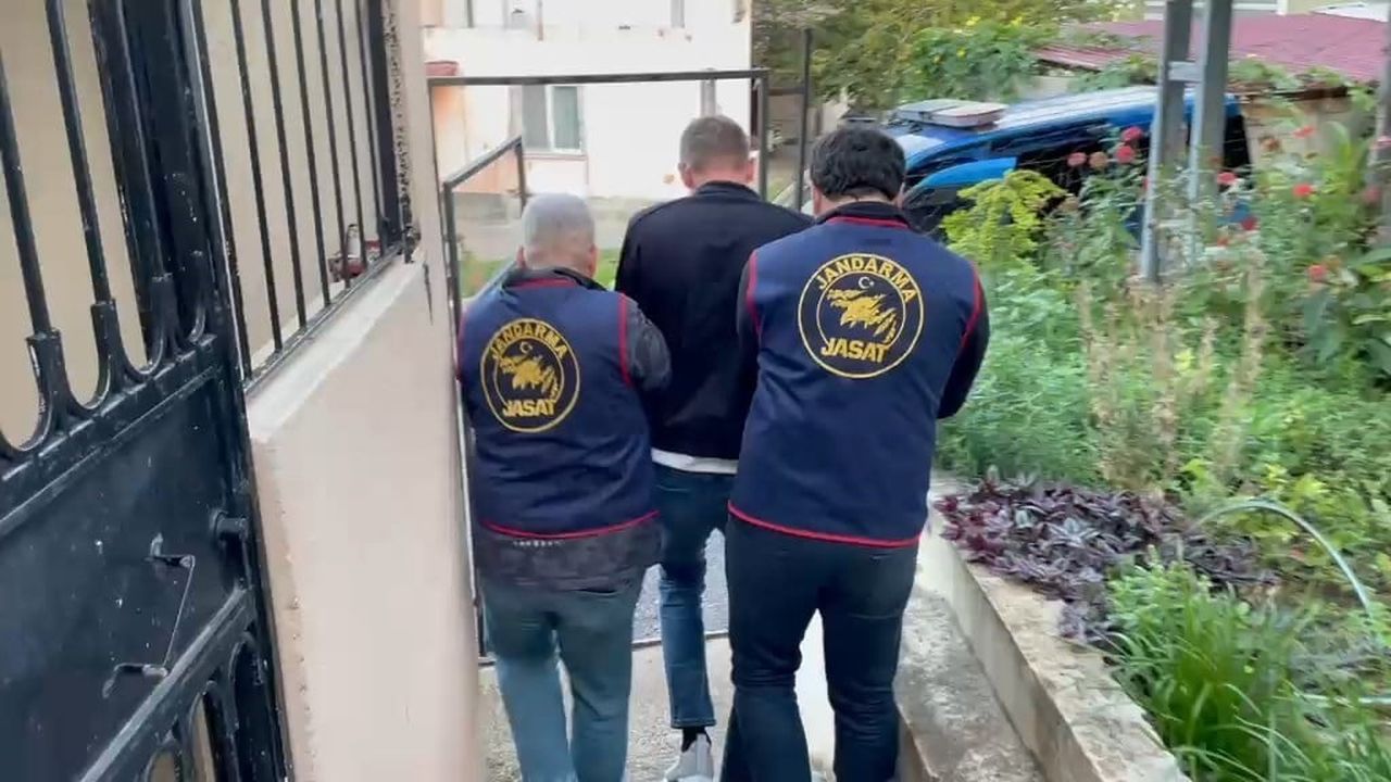 OPERASYONDA 12 ŞÜPHELİ GÖZALTINA ALINDI.