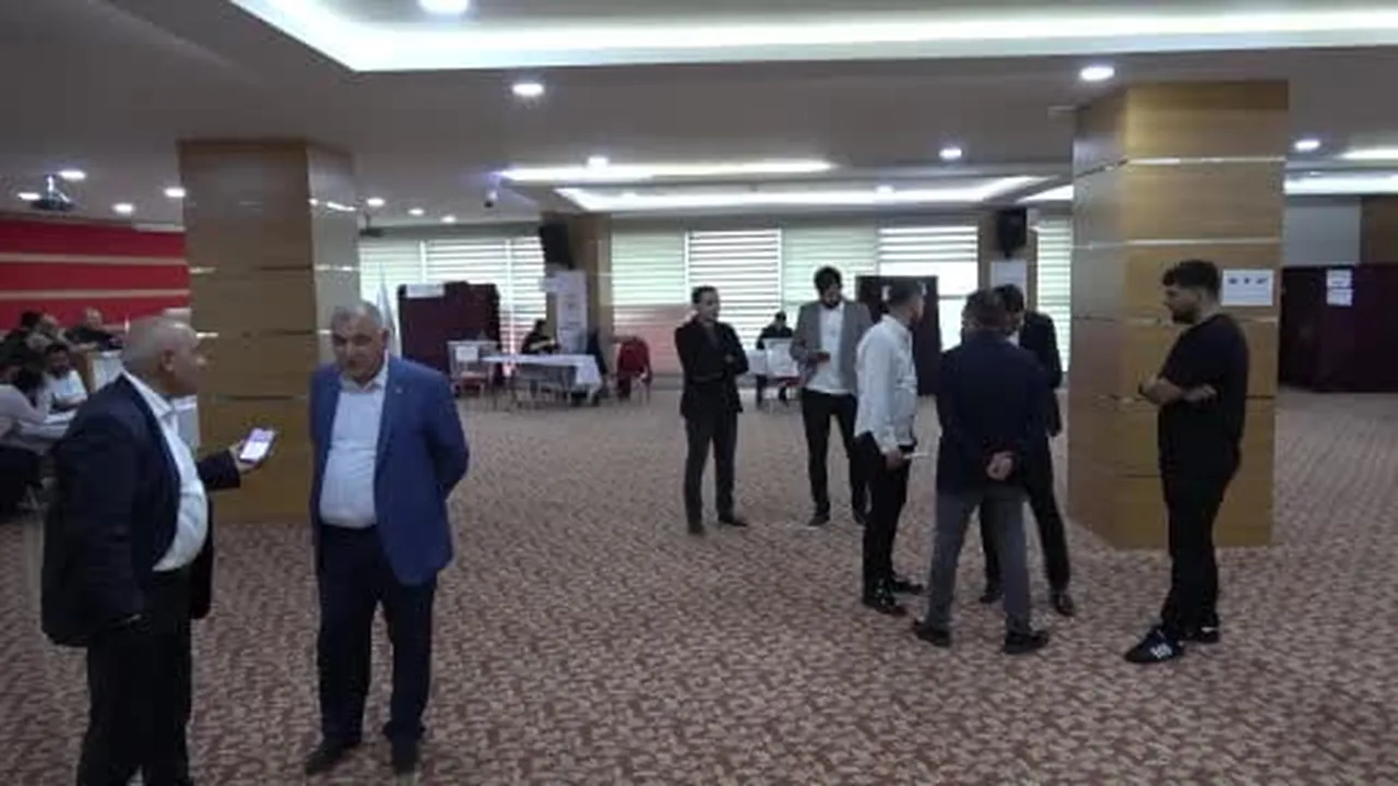 Malatya Ticaret Borsası’nda Ramazan Özcan güven tazeledi