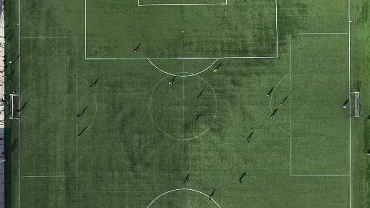 Kur'an kurslarında eğitim gören çocuklar futbol turnuvasında ter döktü