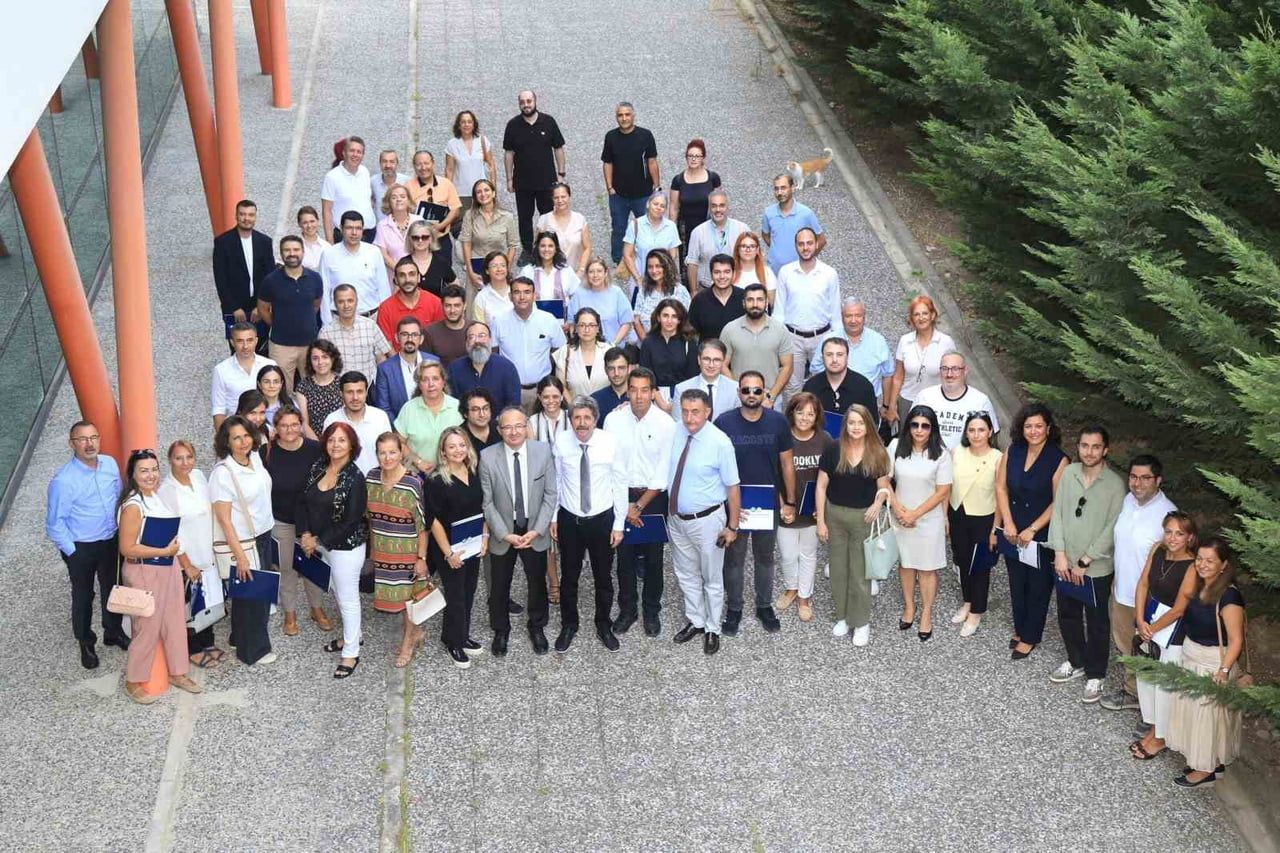 BURSA ULUDAĞ ÜNİVERSİTESİ (BUÜ) AR-GE KOORDİNATÖRLÜĞÜ TARAFINDAN AKADEMİSYENLERİN BİLİMSEL...