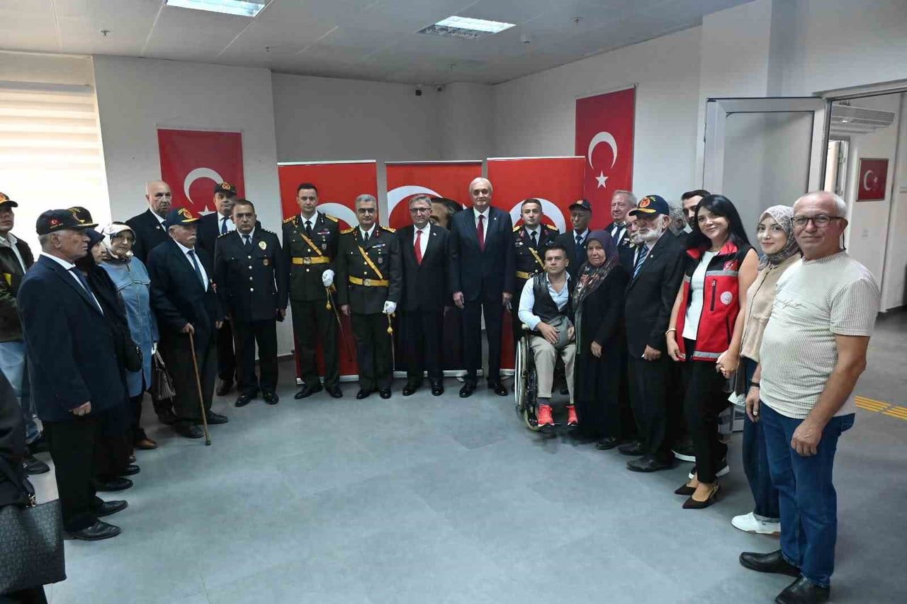 30 AĞUSTOS ZAFER BAYRAMI BOZÜYÜK’TE COŞKU İLE KUTLANDI