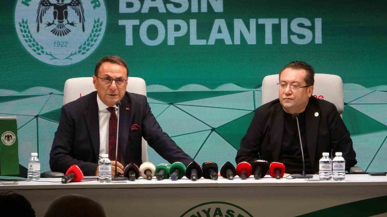 KONYASPOR BASIN SÖZCÜSÜ CENGİZ YÖNET (SOLDA) VE FUTBOL ŞUBE SORUMLUSU ALİ CAMGÖZ (SAĞDA) 14...