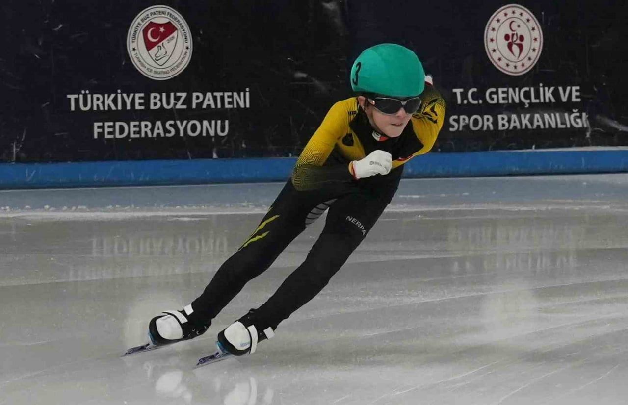 ERZURUM'DA DEVAM EDEN SHORT TRACK FEDERASYON KUPASI 1 YARIŞMASI 2. GÜNÜ SONA ERDİ.
