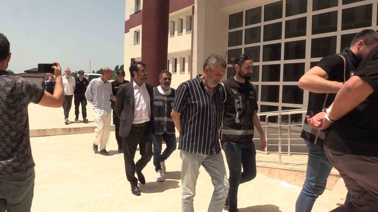 DEVRE MÜLK DOLANDIRICILIĞI OPERASYONUNDA GÖZALTINA ALINAN 29 ZANLI ADLİYEYE SEVK EDİLDİ....