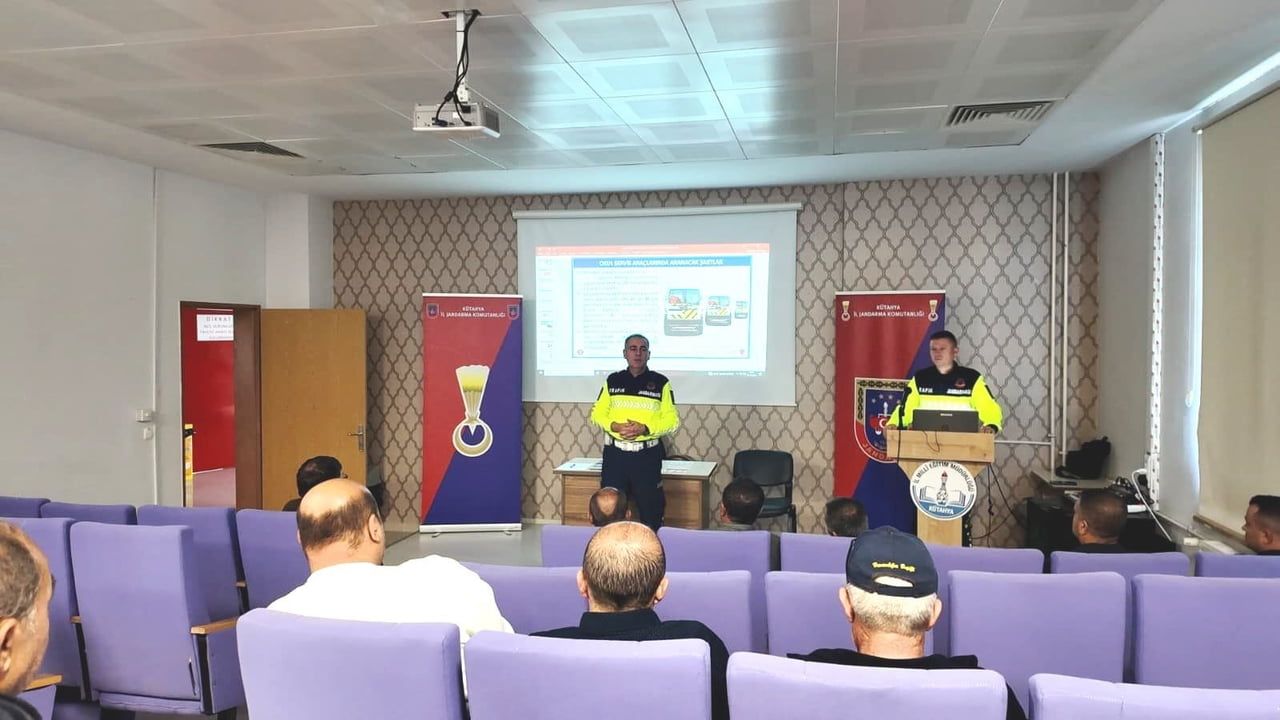 KÜTAHYA'DA OKUL SERVİSLERİNE GÜVENLİK DENETİMİ