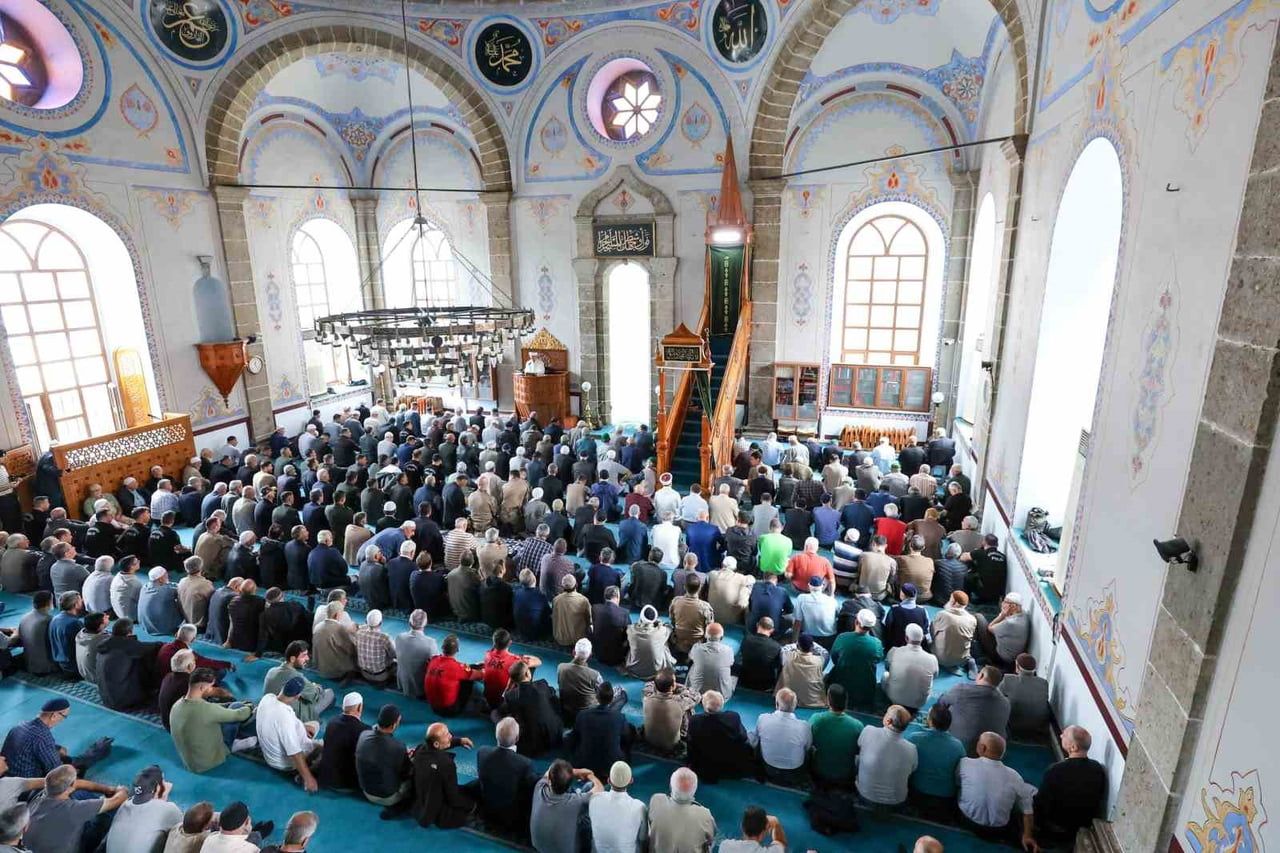 19 EYLÜL GAZİLER GÜNÜ DOLAYISIYLA MEVLİD-İ ŞERİF PROGRAMI DÜZENLENDİ.