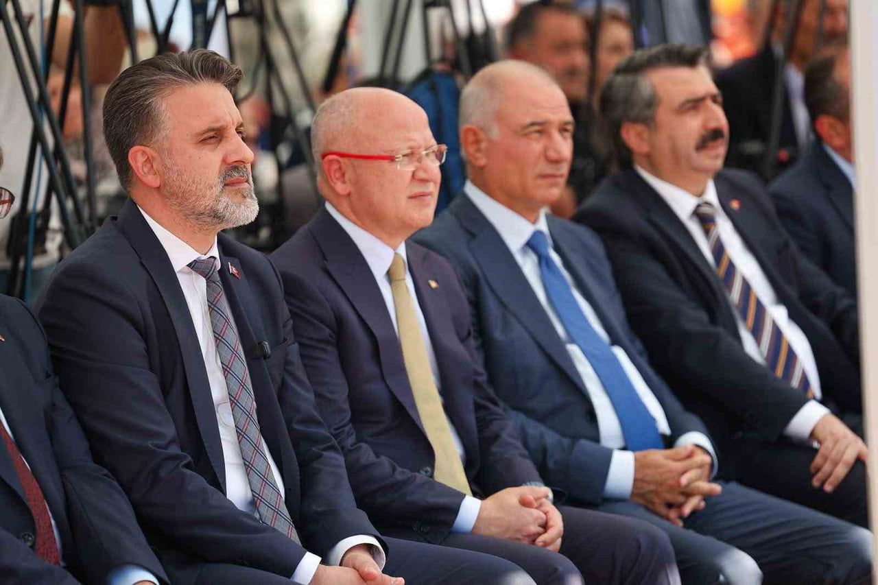 BURSA BÜYÜKŞEHİR BELEDİYE BAŞKAN VEKİLİ ŞAHİN BİBA, ‘BURSA’NIN AFET ANAYASASI’ OLARAK...