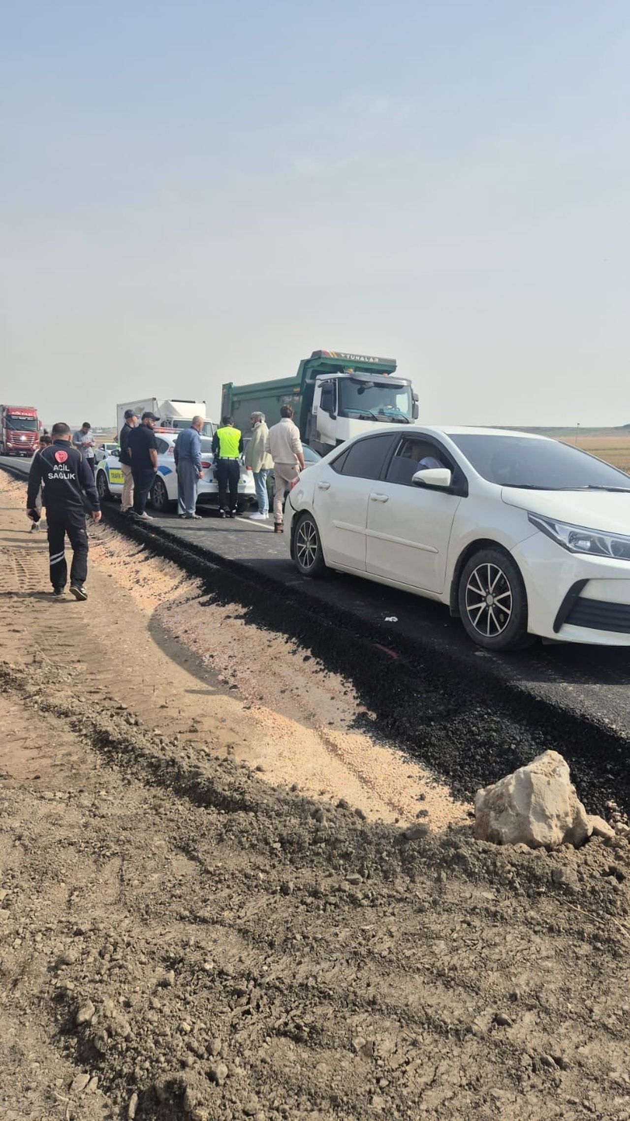 DİYARBAKIR'IN ÇINAR İLÇESİNDE 3 ARACIN KARIŞTIĞI ZİNCİRLEME TRAFİK KAZASINDA 7 KİŞİ...