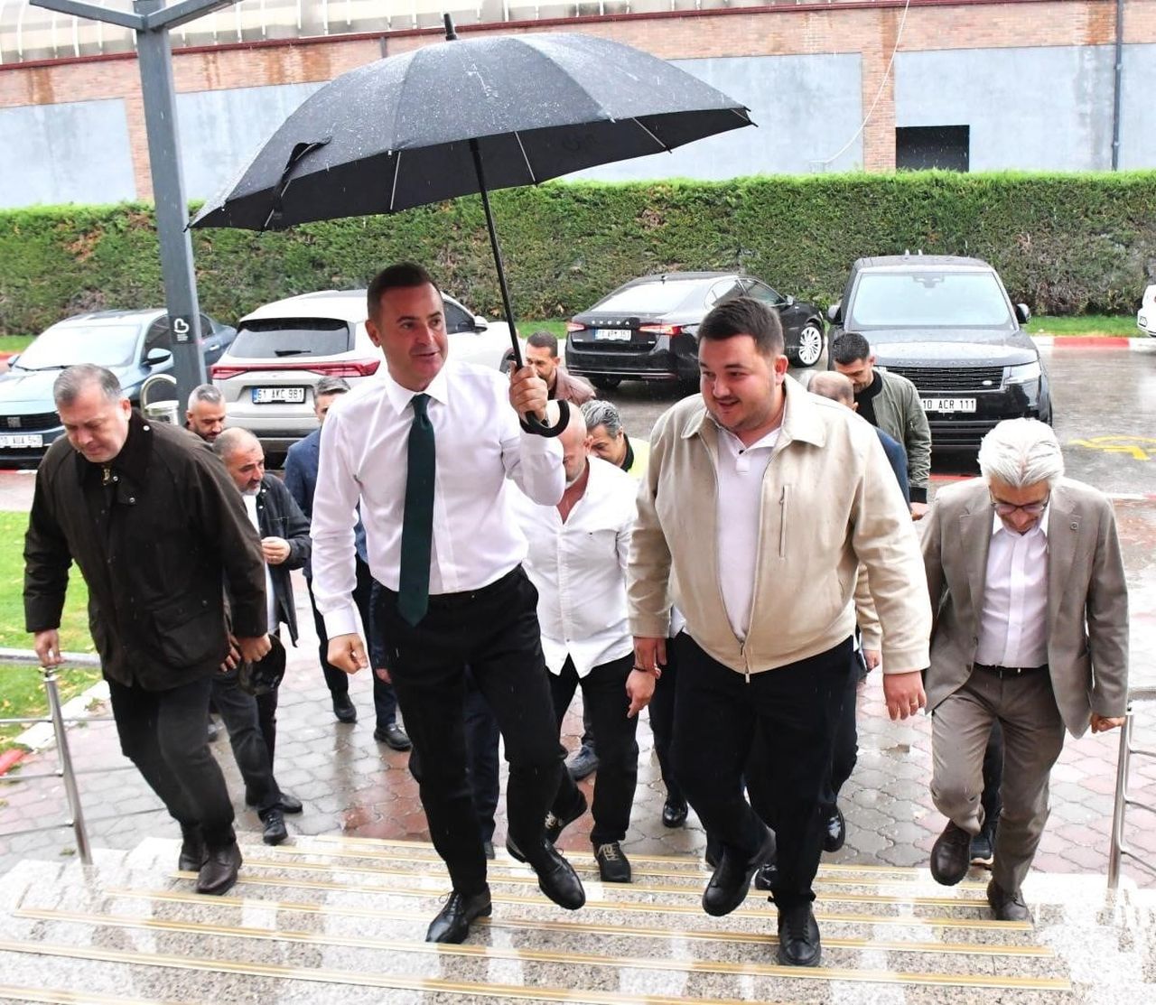 FEDERASYONUN CAN CANGÖK ANTRENMAN SAHASINI UYGUN HALE GETİRMESİNİ İSTEDİĞİ KULÜP YÖNETİMİ BUGÜN...