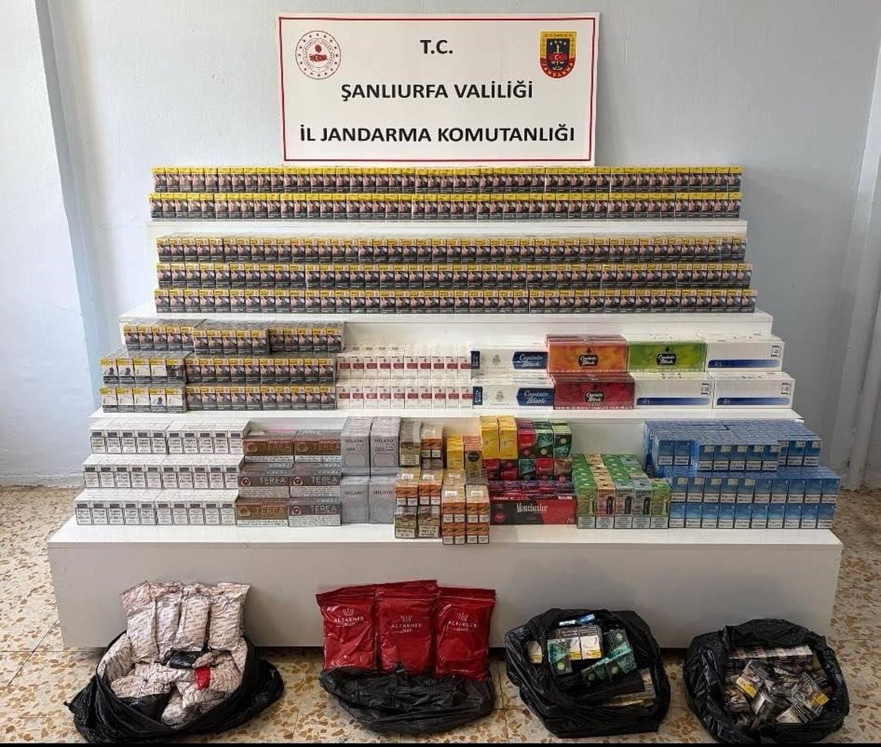 KAÇAKÇILIK OPERASYONLARINDA 43 KİŞİYE İŞLEM YAPILDI