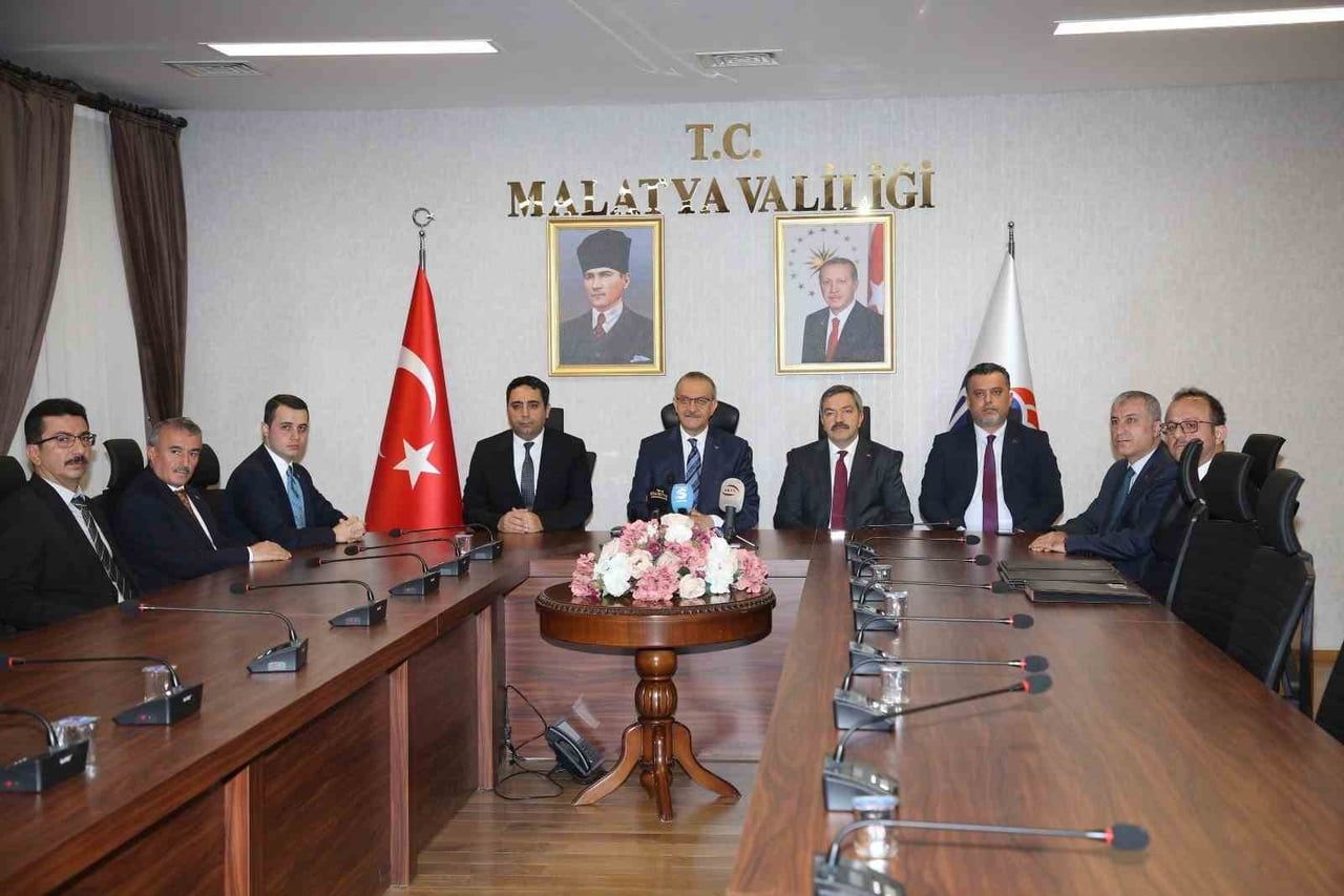MALATYA’DA İKİ ÖNEMLİ PROJE İÇİN İMZALAR ATILDI