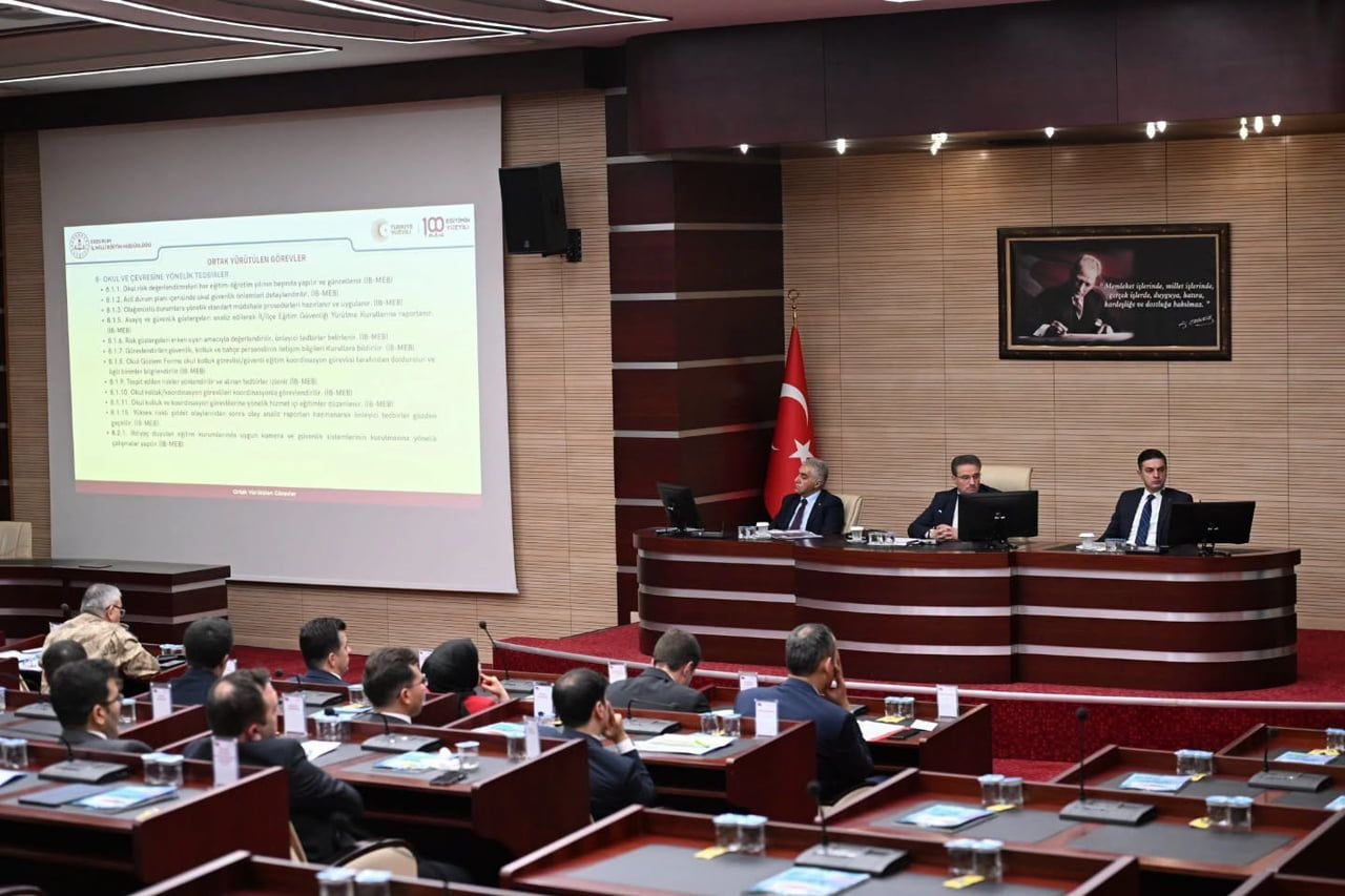 ERZURUM’DA OKULLARDA EĞİTİM-ÖĞRETİM FAALİYETLERİNİN HUZUR VE GÜVEN ORTAMI İÇERİSİNDE SÜRDÜRÜLMESİ...