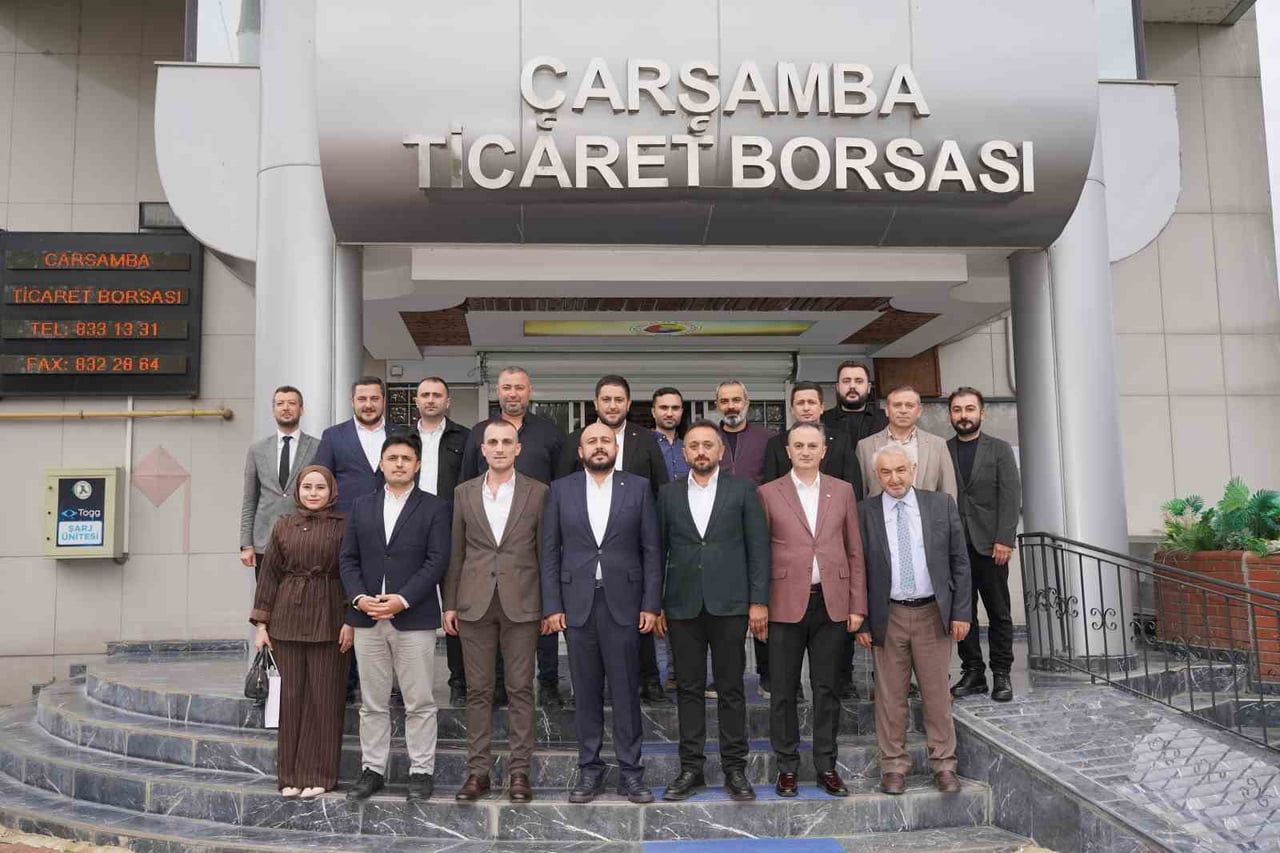 ÇARŞAMBA MÜFTÜSÜ CEMAL UZUN İLE ÇARŞAMBA GENÇ İŞ ADAMLARI DERNEĞİ (ÇARGİAD) YÖNETİM KURULU BAŞKANI...