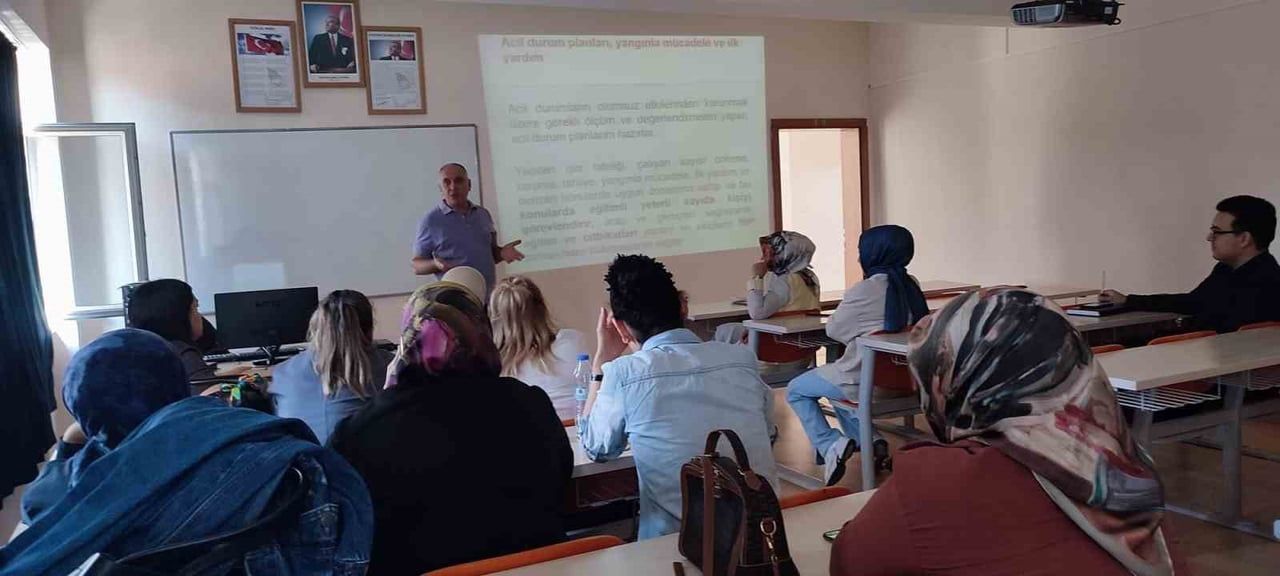 NİĞDE’DE GASTRONOMİ AKADEMİSİ EĞİTİMLERİ BAŞLADI