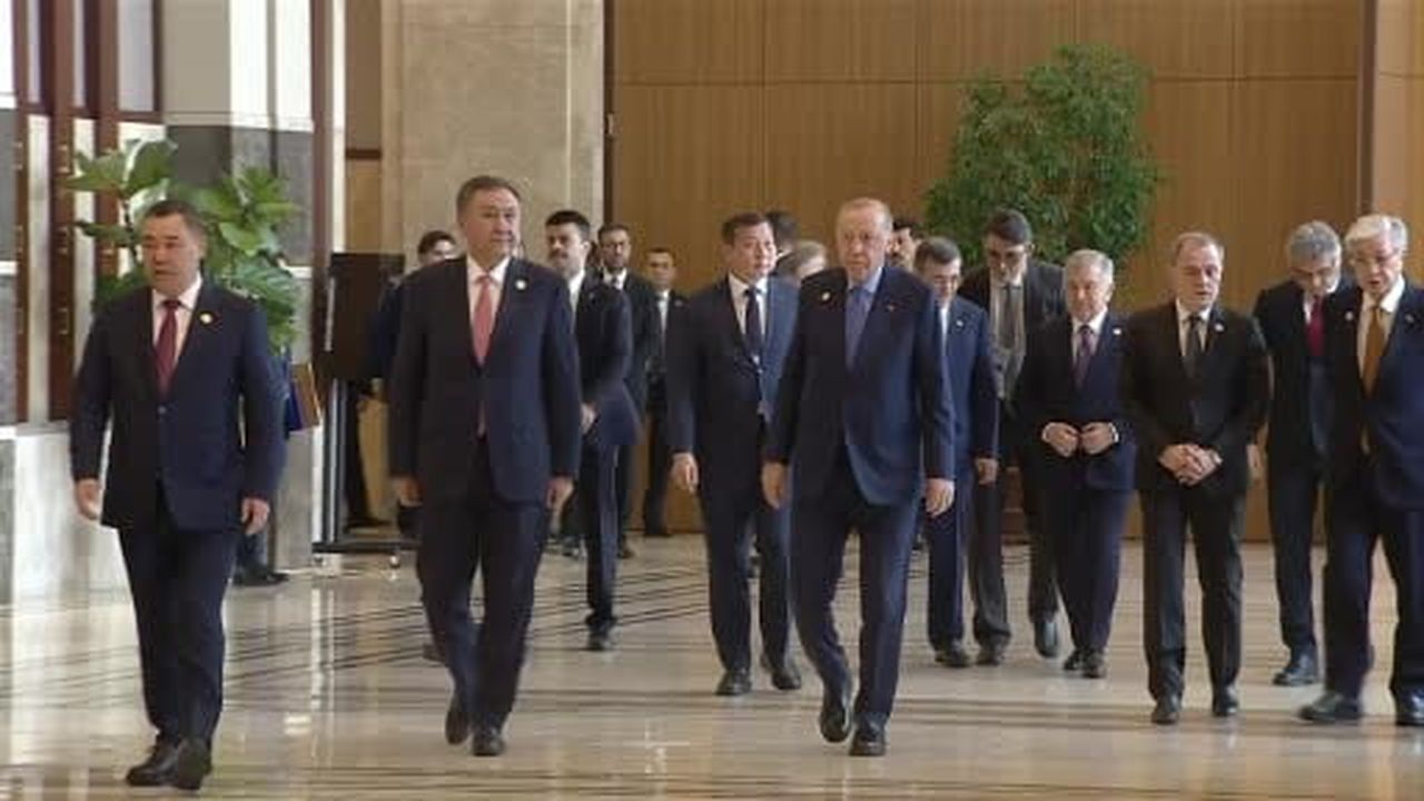 Cumhurbaşkanı Erdoğan: "Türk dünyasının aile fotoğrafında ayrılığa, gayrılığa, ihtilafa yer...