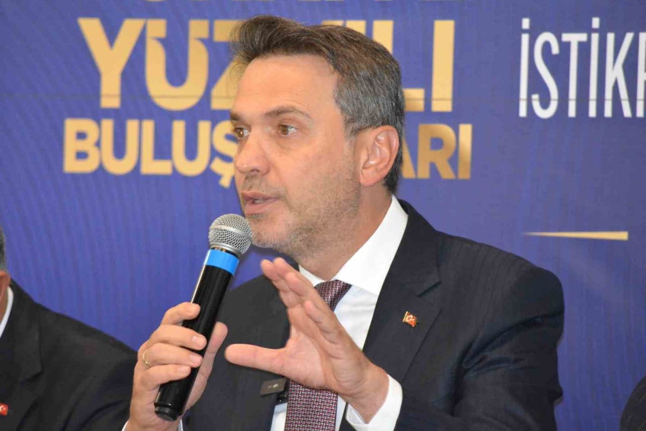 ÇORUM’DA KONUŞAN ENERJİ VE TABİİ KAYNAKLAR BAKANI ALPARSLAN BAYRAKTAR, TERÖRSÜZ TÜRKİYE İLE İLGİLİ...