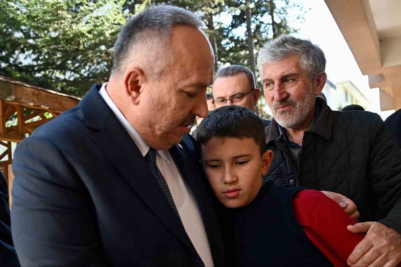 EMNİYET GENEL MÜDÜRÜ ALİ FİDAN, ANKARA PURSAKLAR’DA GÖREVİ SIRASINDA UĞRADIĞI SİLAHLI SALDIRIDA...