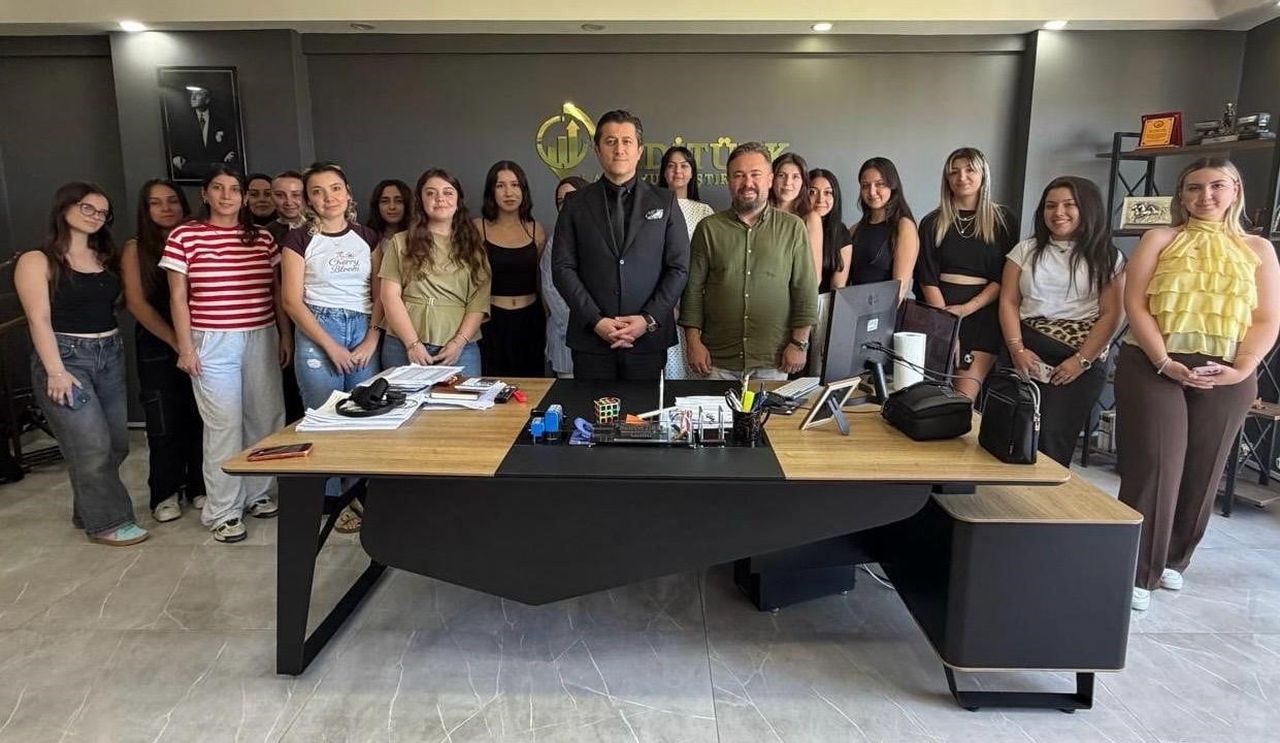 ZONGULDAK DEFTERDARI RECEP SERDAR, VADİTÜRK ARAŞTIRMA ŞİRKETİ’Nİ ZİYARET EDEREK ŞİRKETİN...
