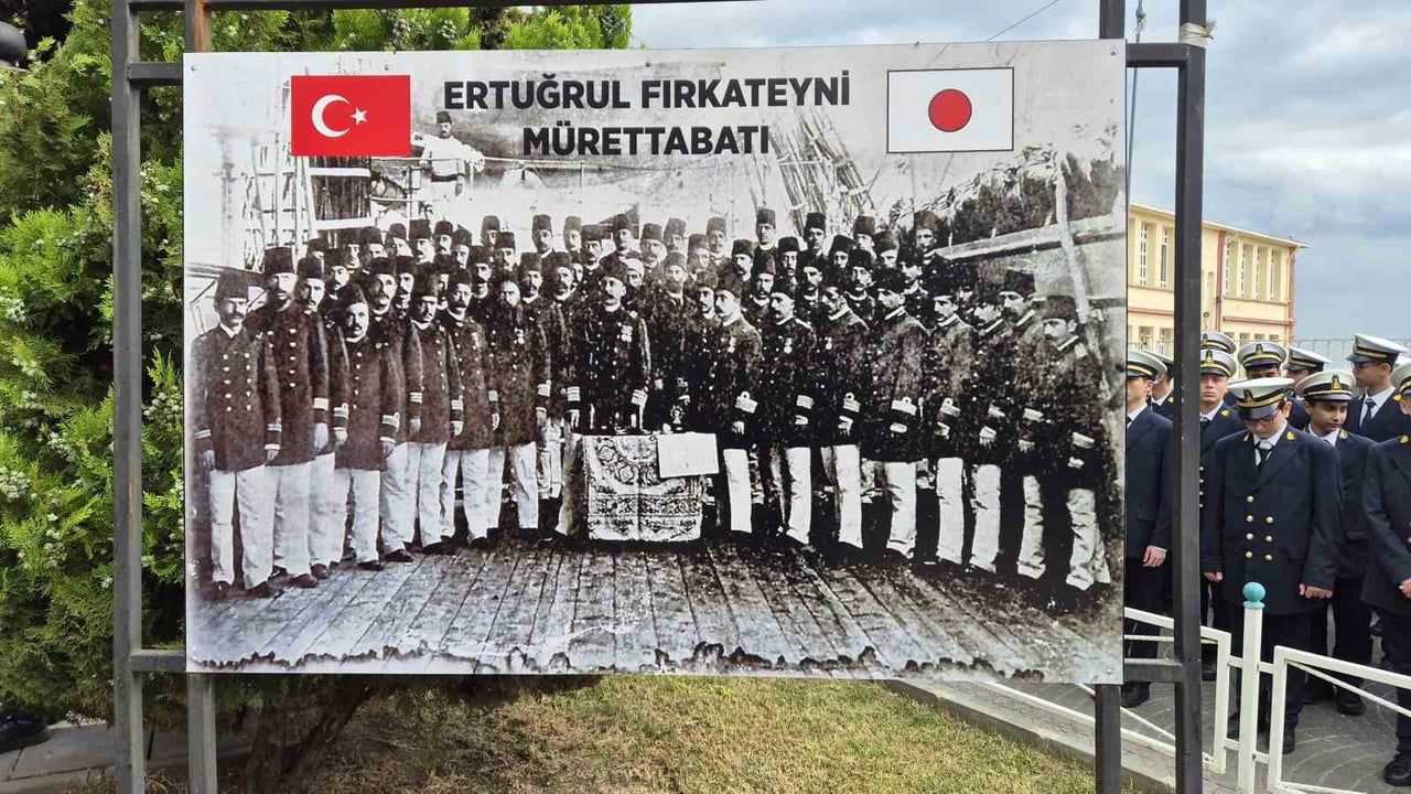 OSMANLI PADİŞAHI II. ABDÜLHAMİD HAN TARAFINDAN 136 YIL ÖNCE JAPONYA'YA GÖNDERİLEN ERTUĞRUL...