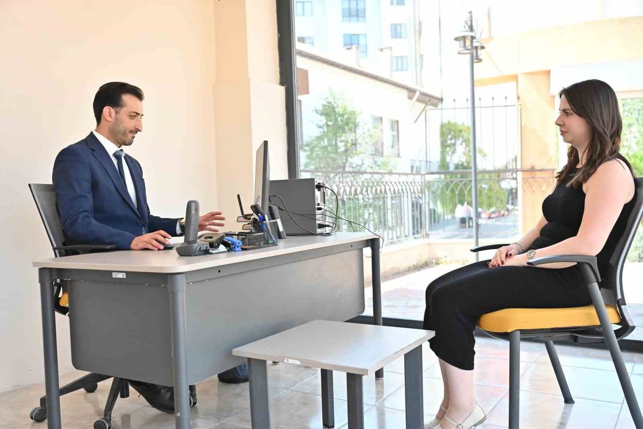 BURSA BÜYÜKŞEHİR BELEDİYESİ'NİN İŞ ARAYANLARLA İŞVERENLERİ BULUŞTURAN BURSA İŞ OFİSİ, KARACABEY...