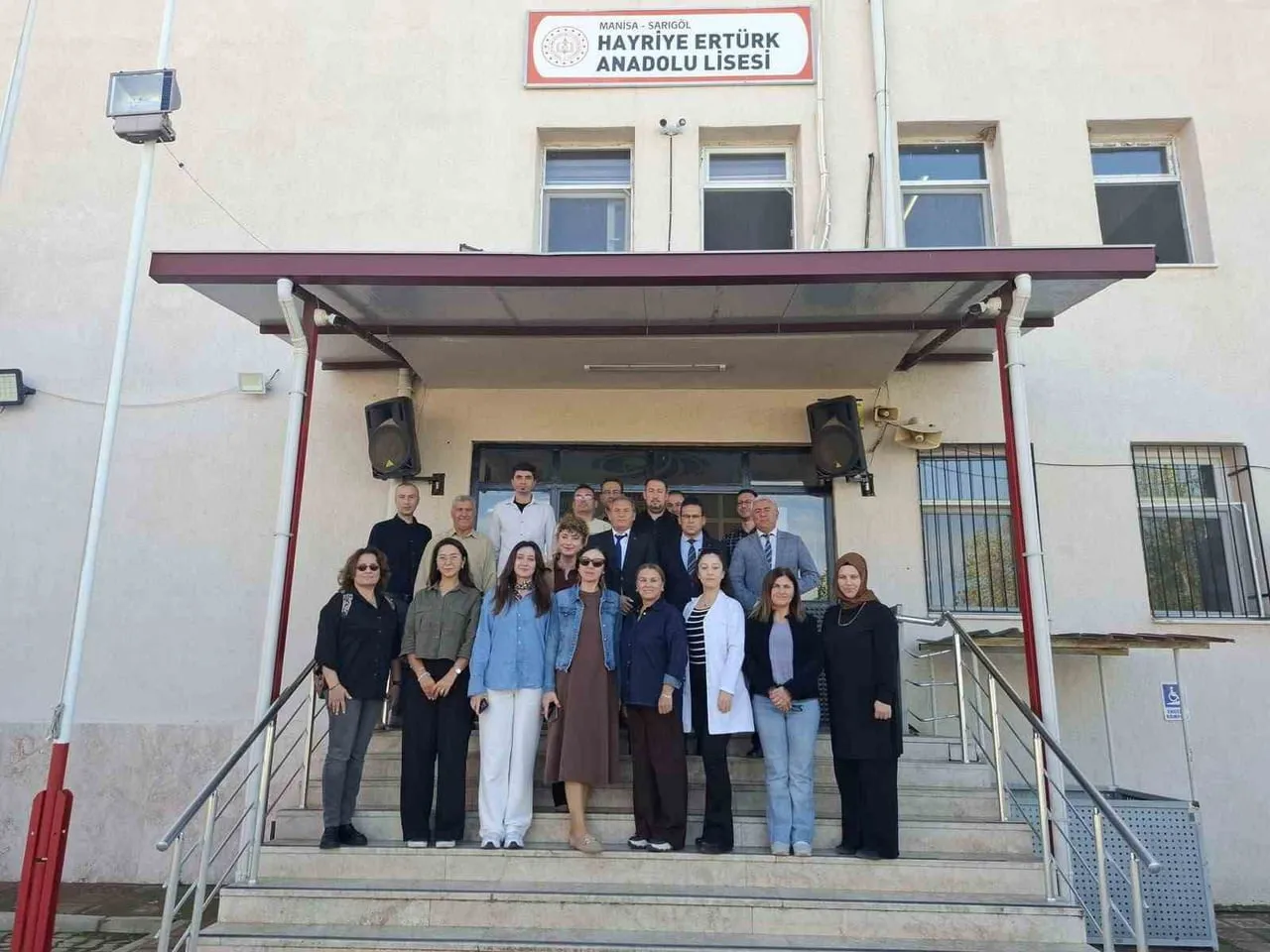 MANİSA’NIN SARIGÖL İLÇESİNDE İLÇE MİLLÎ EĞİTİM MÜDÜRÜ YILDIRAY DEMİRTAŞ VE ŞUBE MÜDÜRÜ YÜKSEL...