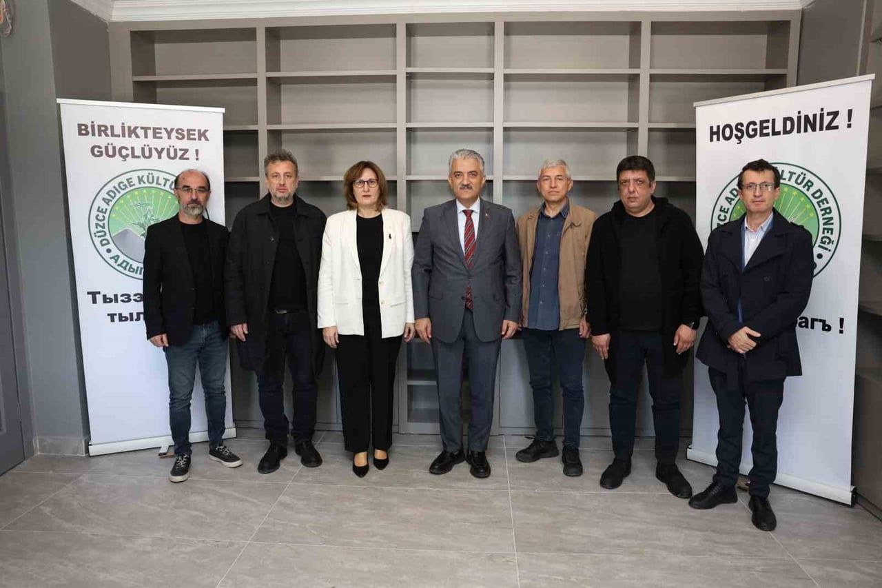 DÜZCE VALİSİ MEHMET MAKAS, ARAPÇİFTLİĞİ MAHALLESİ’NDE BULUNAN DÜZCE ADİGE (ÇERKES) KÜLTÜR...