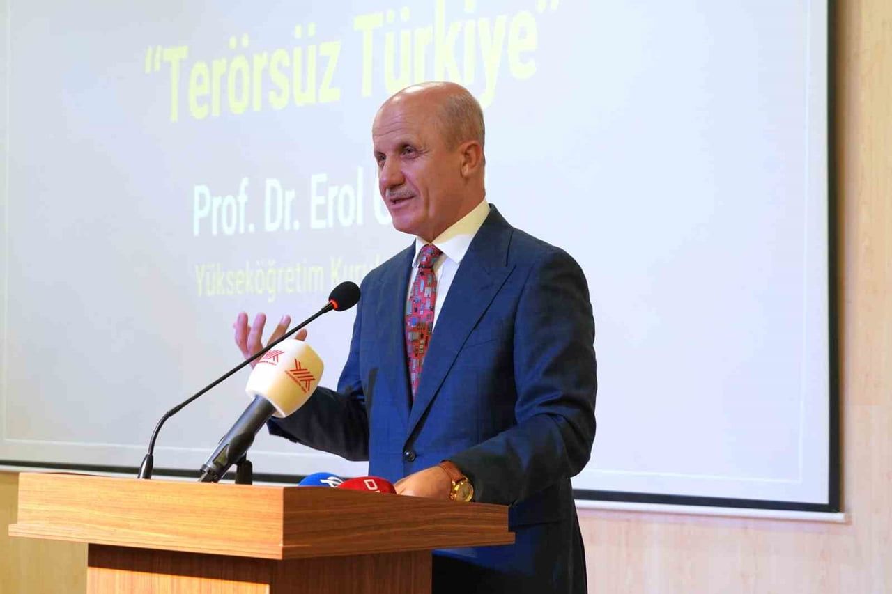 YÜKSEKÖĞRETİM KURULU (YÖK) BAŞKANI EROL ÖZVAR
